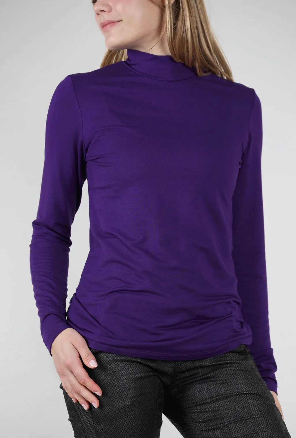 Essential Jersey Mock Neck, Violet