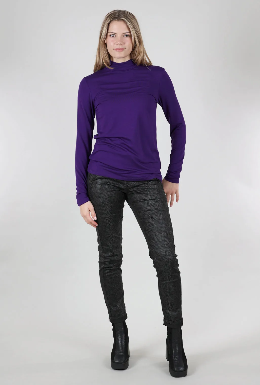 Essential Jersey Mock Neck, Violet