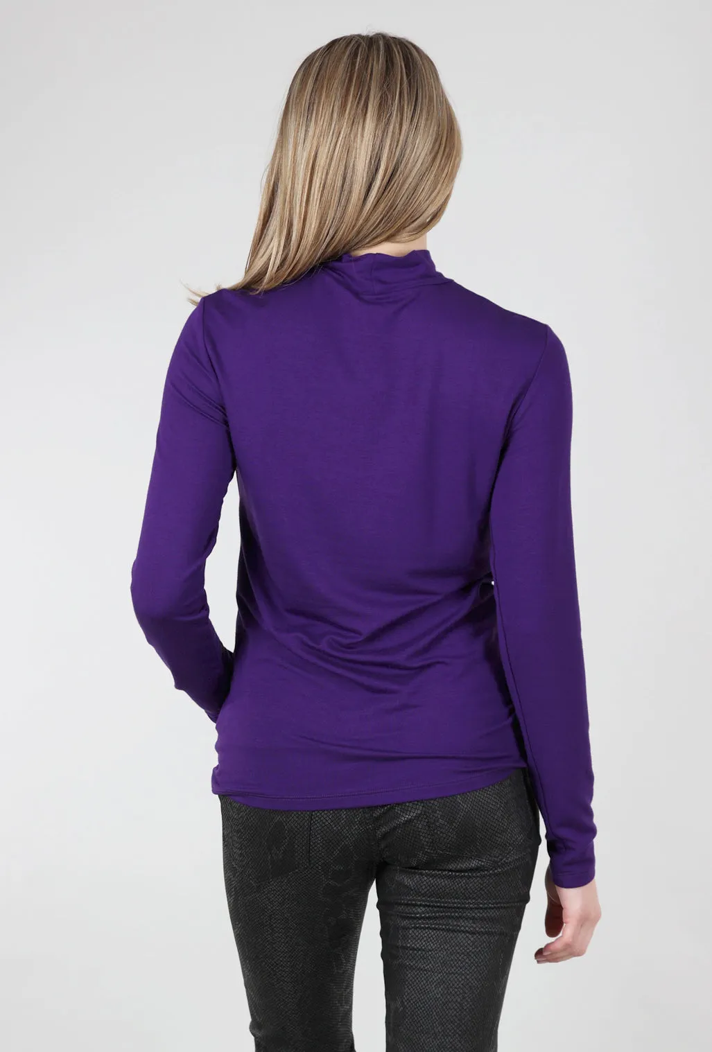 Essential Jersey Mock Neck, Violet