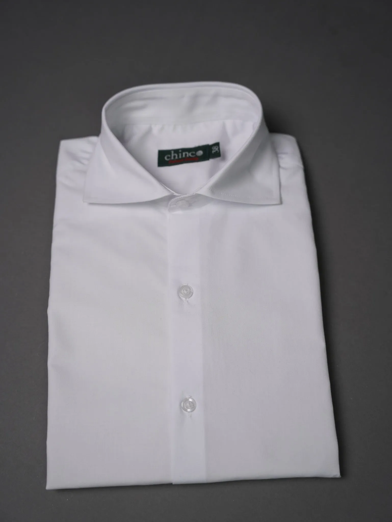 Spread collar- white